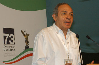 Hctor Aguilar Camn