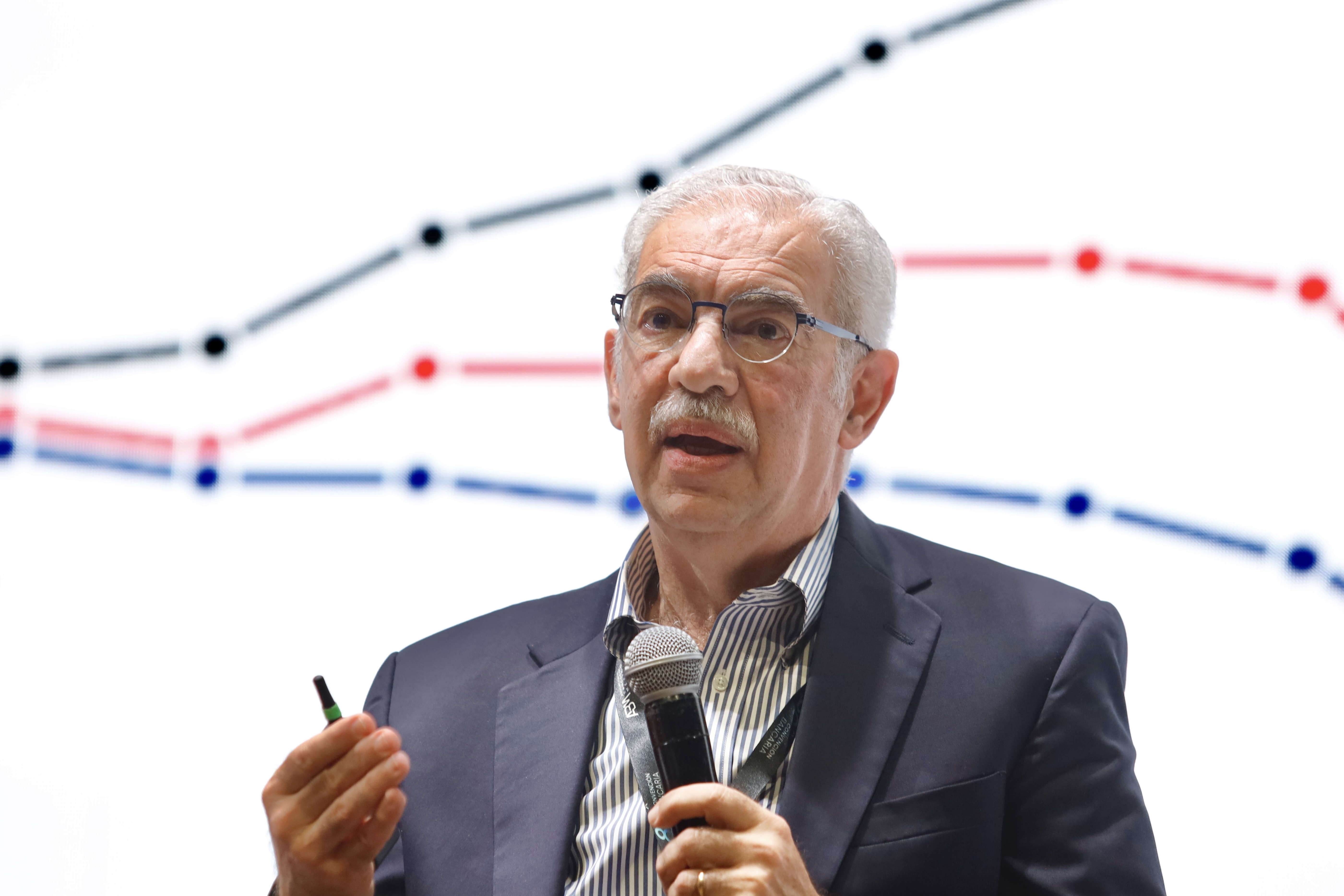 Santiago Levy