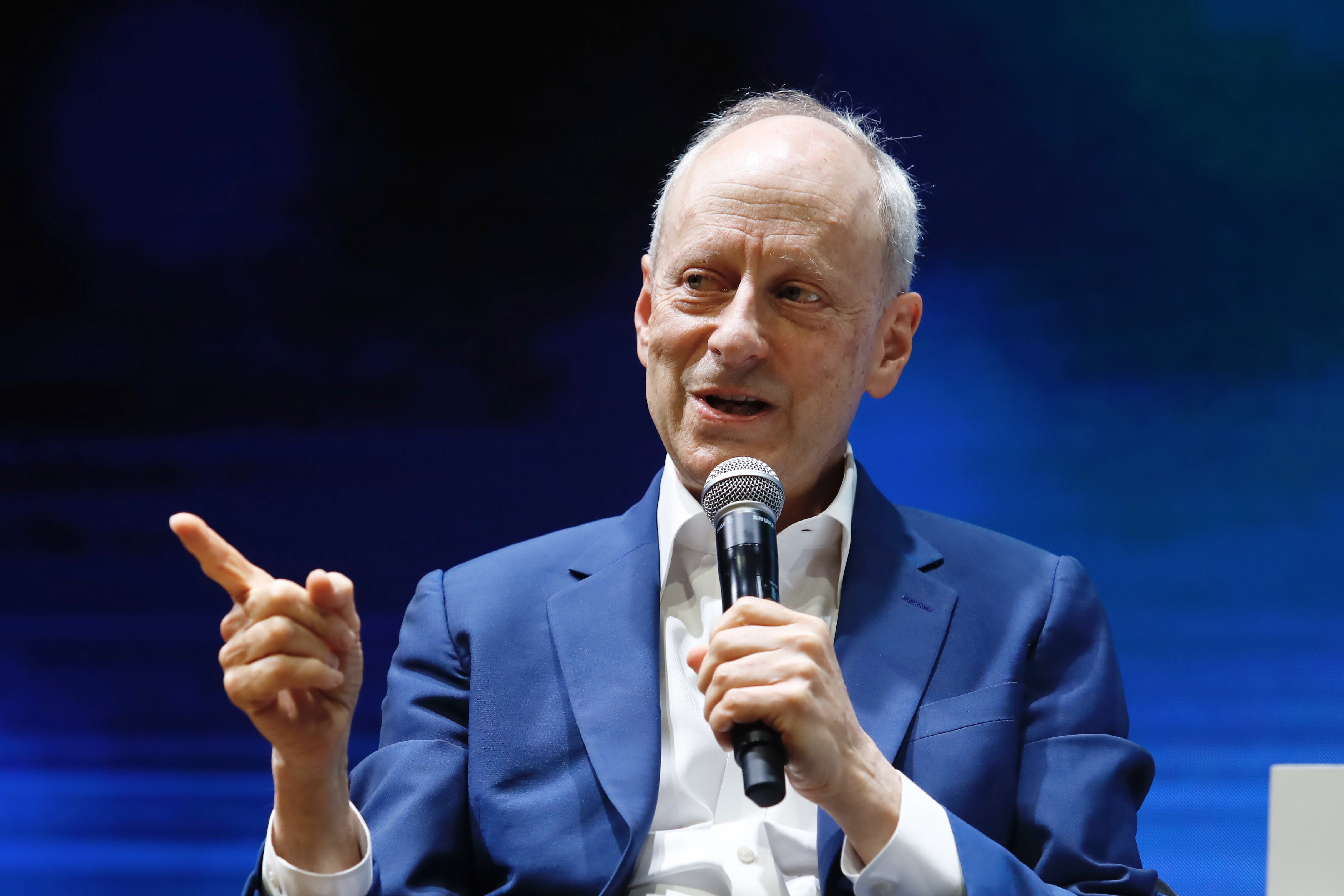 Michel Sandel